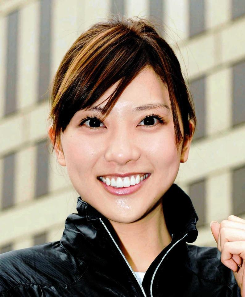 　結婚と引退を発表した山岸舞彩