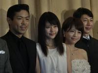 舞台あいさつに登場した（左から）松本利夫、有村架純、釈由美子、篠井英介＝東京・有楽町スバル座