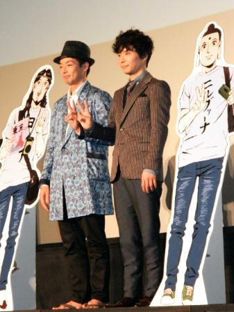 アニメ映画「聖☆おにいさん」の完成披露に出席した（左から）森山未來、星野源＝東京・台場のシネマメディアージュ