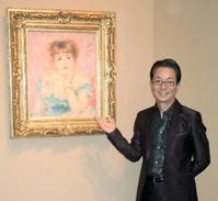 ルノワールの「ジャンヌ・サマリーの肖像」を紹介する水谷豊＝横浜市の横浜美術館