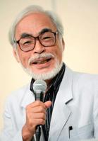 引退会見で笑顔を見せる宮崎駿監督＝東京・吉祥寺第一ホテル（撮影・開出　牧）