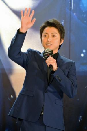 来場者７００人からの“写メの嵐”にあった藤原竜也＝東京・六本木