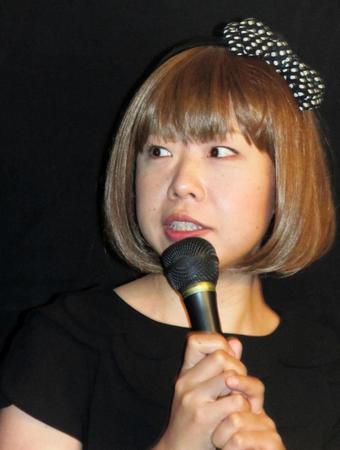 映画「がむしゃら」のトークショーに出演した、ろくでなし子被告＝東京・渋谷区のシアター・イメージフォーラム