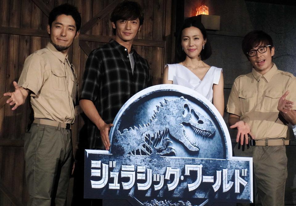 　日本語吹き替え版声優を務める中田敦彦、玉木宏、木村佳乃、藤森慎吾（左から）＝都内