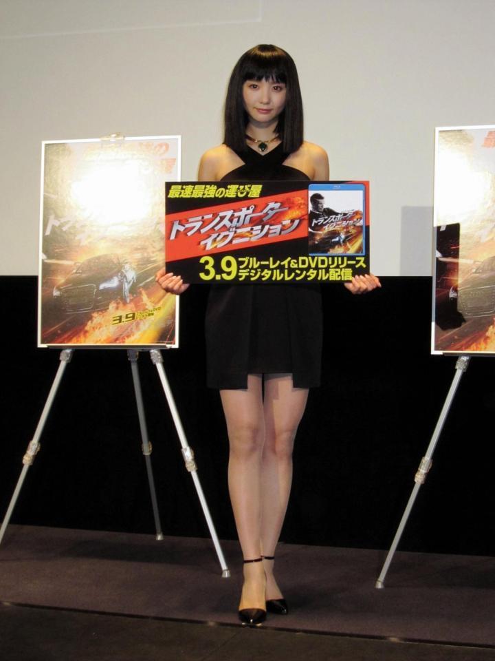 ストレートヘアで登場したおのののか＝都内