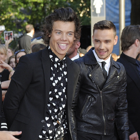 新作３Ｄ映画がイギリスでも興行収入１位に輝いたワン・ダイレクションのハリー・スタイルズ（左）とリアム・ペイン