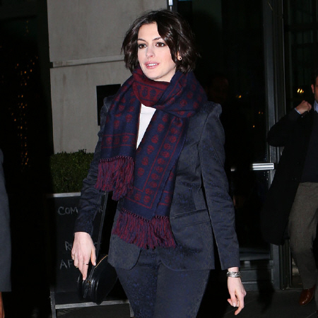 アン・アサウェイが一人芝居に挑戦！