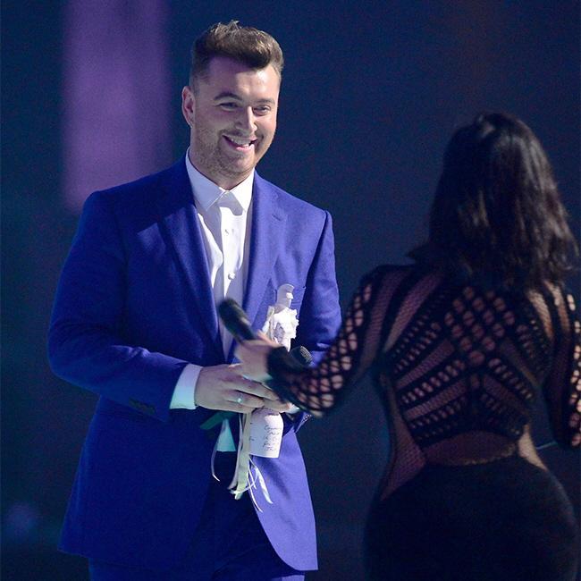 サム・スミス、声帯の手術へ