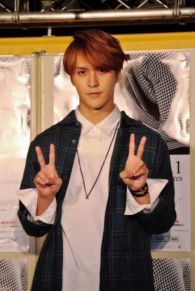 ソロ活動への意気込みを語ったドンウン＝東京・渋谷