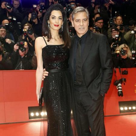 ジョージ・クルーニーと妻のアマル