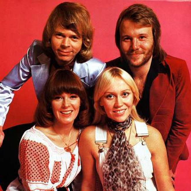ABBAがロンドンでエキシビション開催