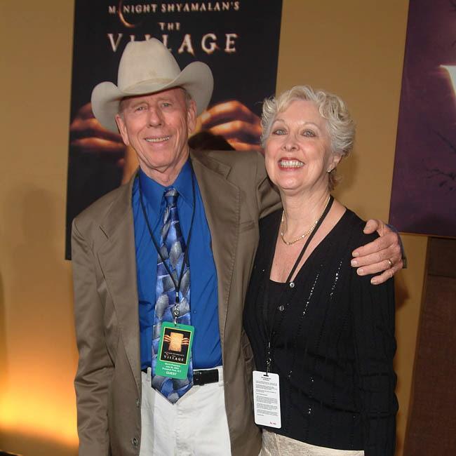 ランス・ハワード（左）とジュディー・オサリバン