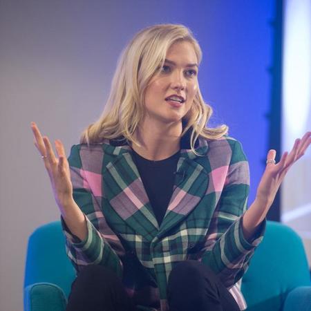 カーリー・クロス