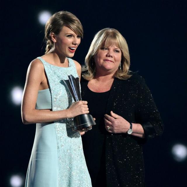 米超有名歌姫　母親とコロナ遺族に５００万円超の寄付…父親亡くした５人の娘