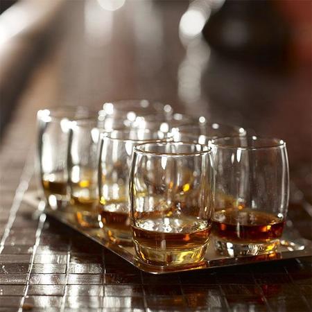 　子供のお弁当にノンアルコールのウオッカを入れた母親が批判の的に