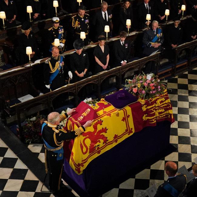 エリザベス女王の国葬、英国で2800万人が視聴 ダイアナ妃の葬儀は3200