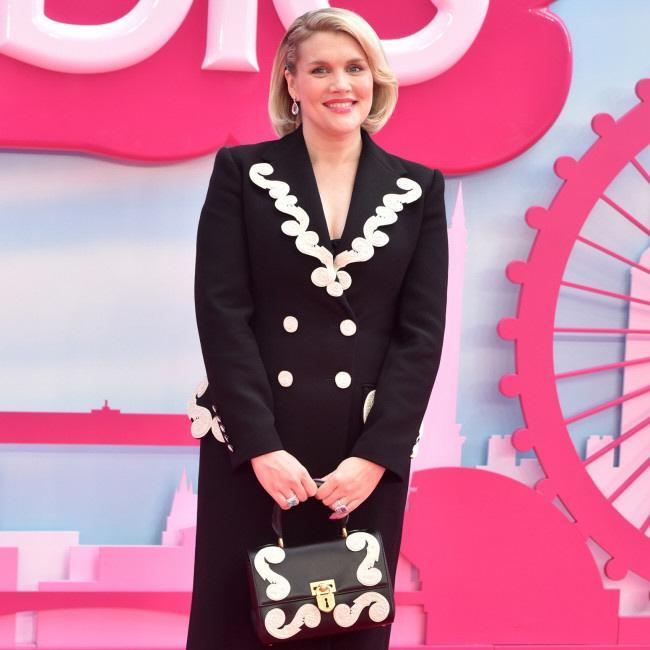 　エメラルド・フェンネル