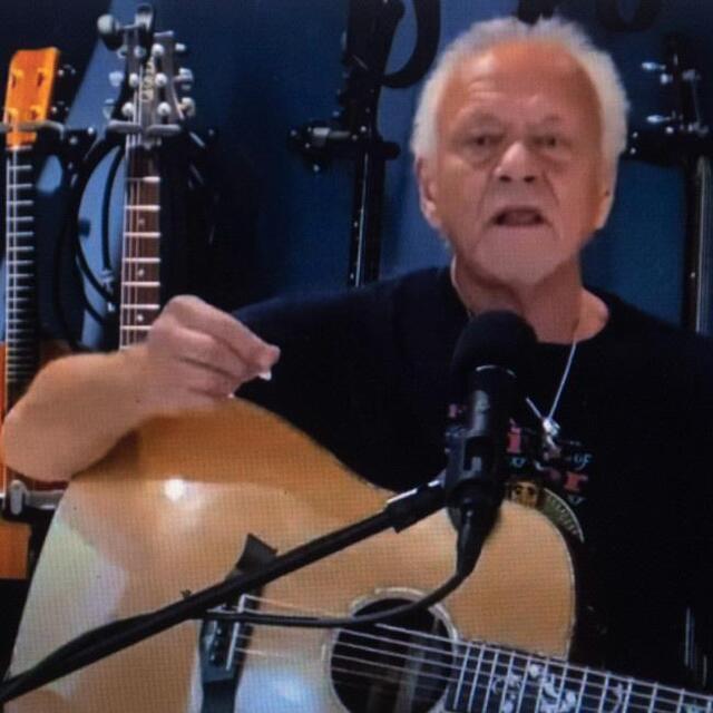 　ジェシ・コリン・ヤングさん