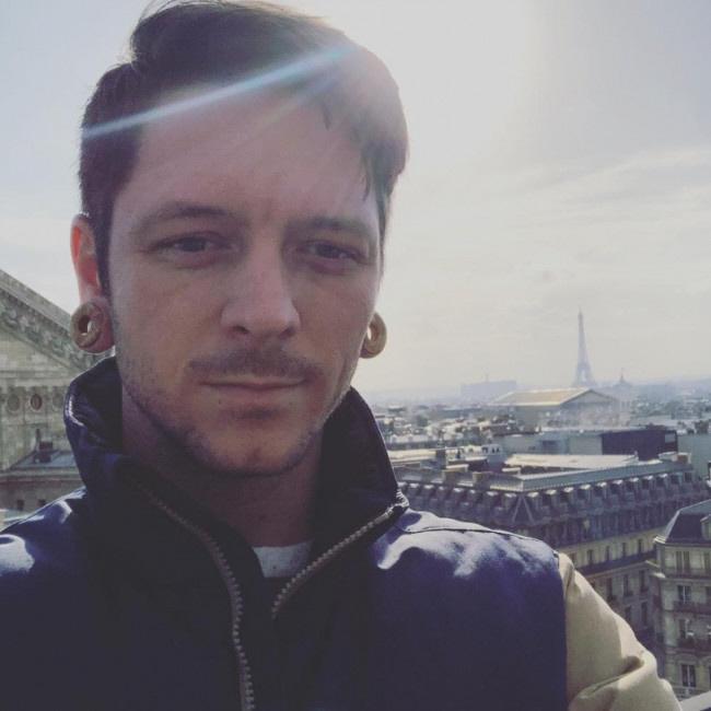 元デヴィル・ウェアーズ・プラダのドラマー、ダニエル・ウィリアムズさん