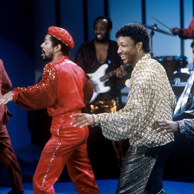 マイケル・サムラー氏（右）