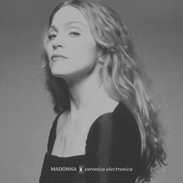 マドンナ・ルイーズ・ヴェロニカ・チコーネ｜ホビー・楽器・アート