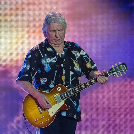 　ミック・ラルフスさん