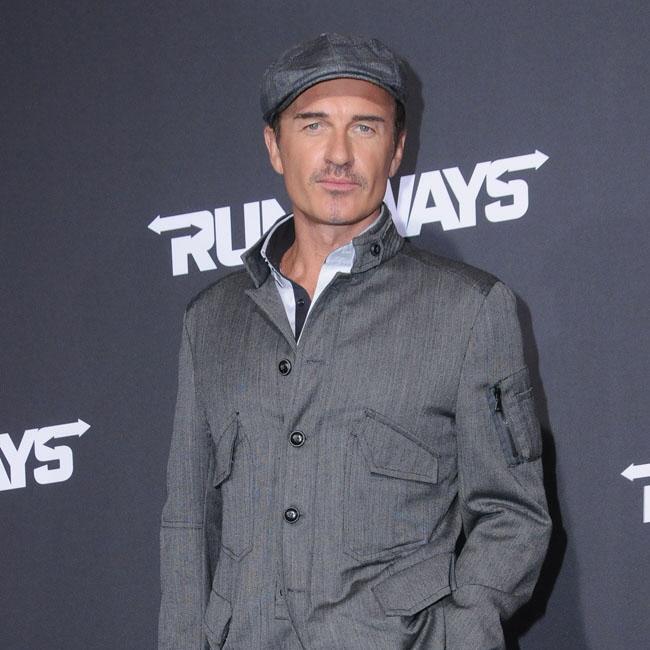 　ジュリアン・マクマホンさん