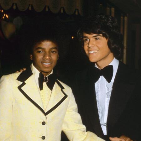 　マイケル・ジャクソンさん（左）とダニー・オズモンド