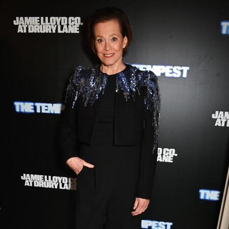 　シガニー・ウィーバー