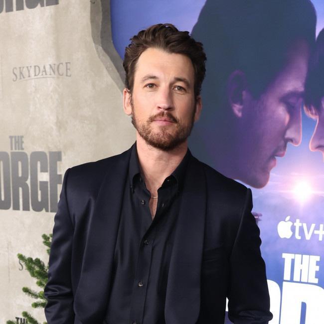 　マイルズ・テラー