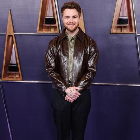 アレックス・ウォーレン