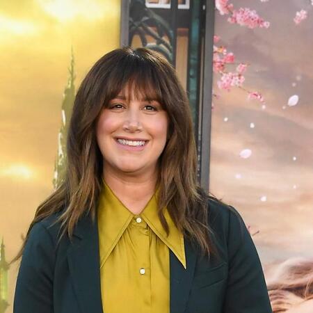 自身のブログとエッセイの内容への憶測を否定したアシュレイ・ティスデイル