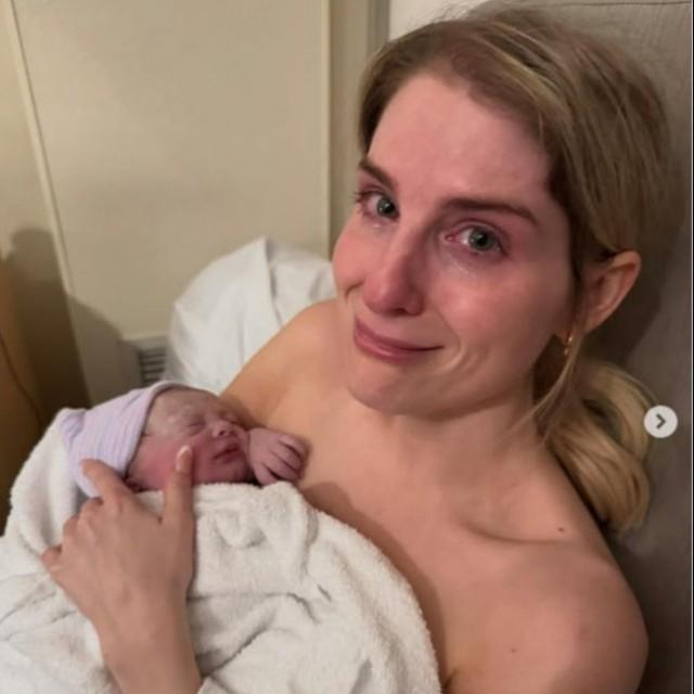 第3子となる娘が代理出産により誕生したメーガン・トレイナー