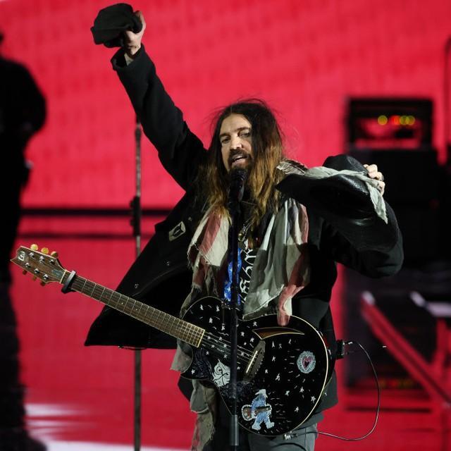 元妻から告発されたビリー・レイ・サイラス