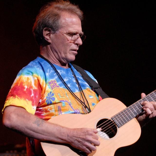 死去したカントリー・ジョー・マクドナルドさん