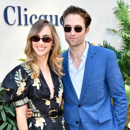 スキ・ウォーターハウス（左）との極秘結婚をうかがわせる発言をしたロバート・パティンソン