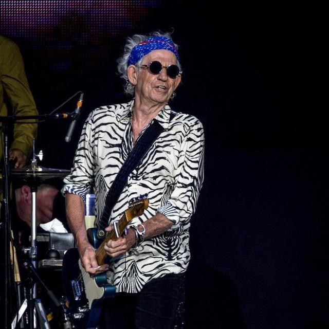 82歳のキース・リチャーズ、初ひ孫が誕生！ストーンズでは12年前の