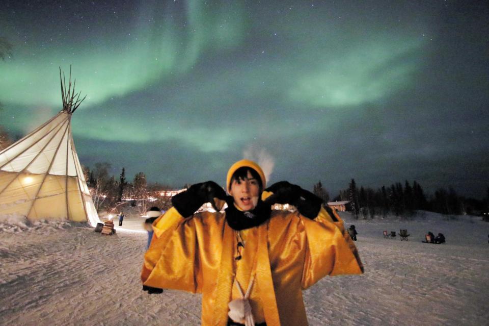 カナダ・イエローナイフで“成人式”を行った超特急のユースケ