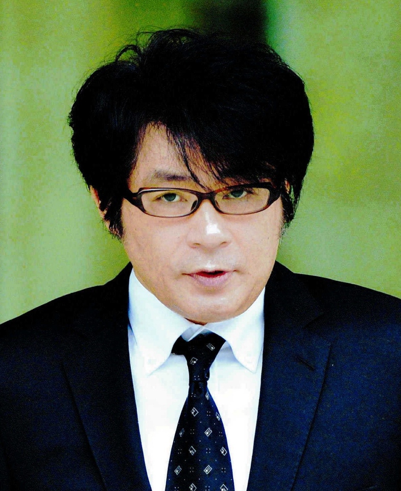 　歌手のＡＳＫＡ