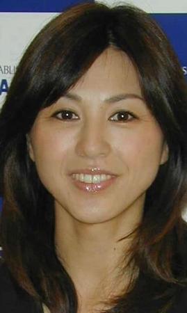 パリから現地の様子を伝えたフリーアナウンサーの雨宮塔子