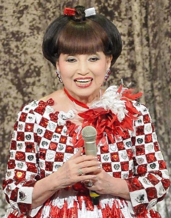 近藤真彦 徹子から声援ギンギラ締め ジャニーズバックナンバー 芸能 デイリースポーツ Online 近藤真彦 徹子から声援ギンギラ締め ジャニーズバックナンバー 芸能 デイリースポーツ Online