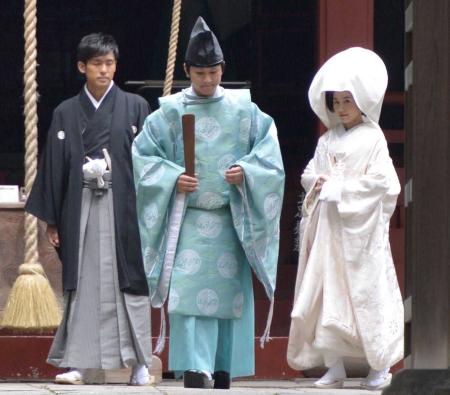 関根麻里 ｋが赤坂の神社で結婚式 結婚 離婚バックナンバー 芸能 デイリースポーツ Online