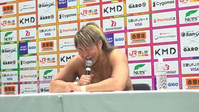 「あ～疲れた！」と叫ぶ棚橋弘至