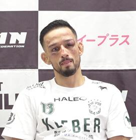 試合でのダメージについて振り返るクレベル・コイケ