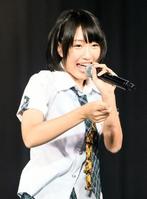 笑顔で「じゃんけん大会」準優勝の報告をした上枝恵美加＝大阪市内