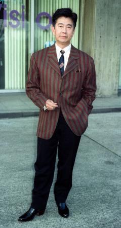 　亡くなった宇津井健さん。スーツ姿が似合う俳優だった＝９１年１２月１９日
