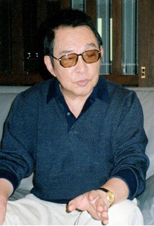 　異色の映画スター、作家として活躍した安藤昇さん