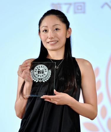 　スポーツ部門で選ばれた安藤美姫さん＝イトーキ東京イノベーションセンターＳＹＮＱＡ