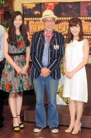 　トークを繰り広げた（左から）足立梨花、テリー伊藤、神田愛花＝東京・東陽町