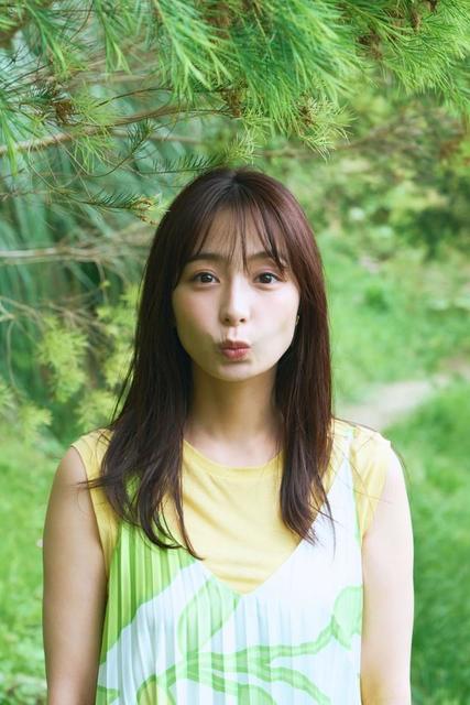 宇垣美里 グラビア 写真集 宇垣美里が「週刊少年マガジン」に初登場、表紙＆巻頭グラビアで大展開/サブカル系/芸能/デイリースポーツ online